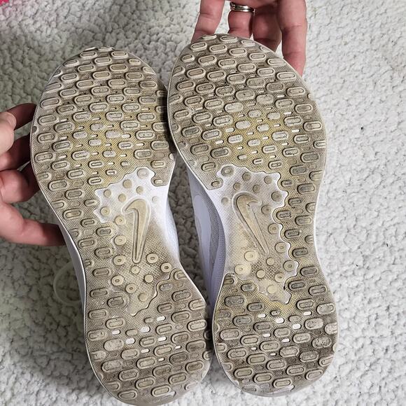 Nike Women's Revolution 7 Running Sneakers Size 8.5 US - Picture 5 of 6